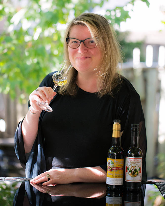 Christine Sismondo | Bartender Atlas