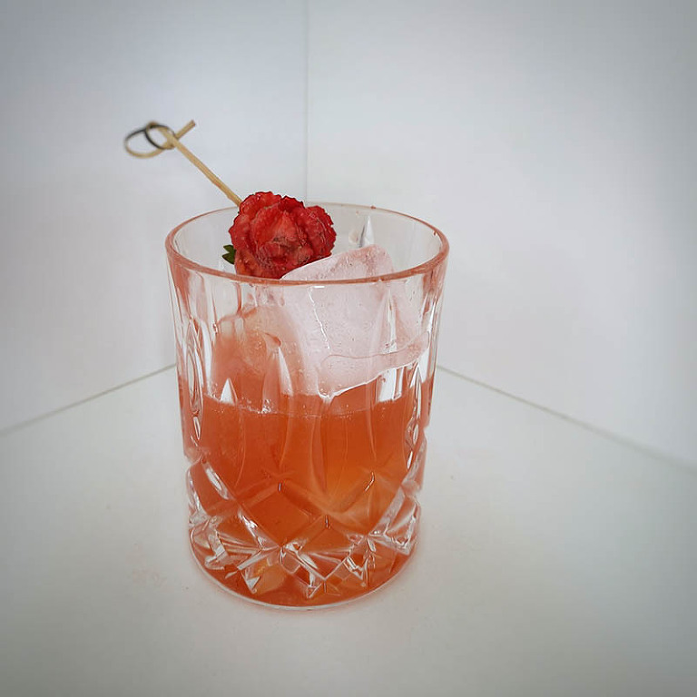 Cocktail: The Ozark Beauty | Bartender Atlas